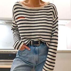 Tommy Hilfiger Cropped Sweater Cream Cable Knit Blue Striped Nautical Size M